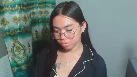 Rhean online show from February 22, 4:30 pm