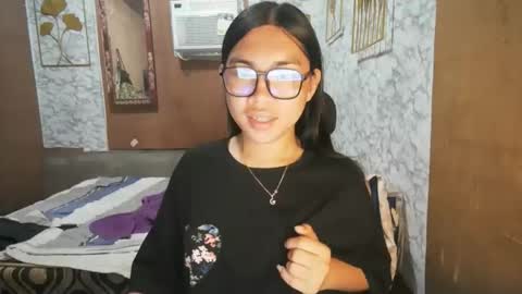 Rhean online show from November 21, 2:54 am