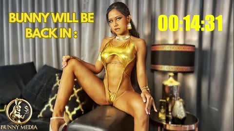 BUNNY WILDER online show from February 1, 6:32 am