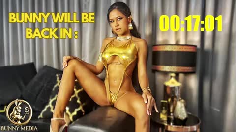 BUNNY WILDER online show from February 7, 1:53 pm