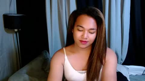 Snapshot of asian_suteishi chatting on June 20, 1:03 pm stacey online show from June 20, 1:03 pm