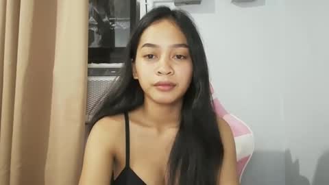 Snapshot of asian_trish chatting on September 23, 12:19 pm asian_trish online show from September 23, 12:19 pm