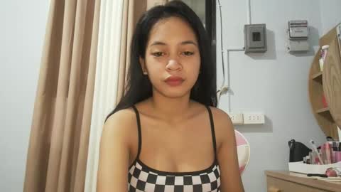 Snapshot of asian_trish chatting on November 22, 10:31 pm asian_trish online show from November 22, 10:31 pm
