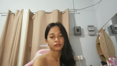 Snapshot of asian_trish chatting on November 29, 10:02 pm asian_trish online show from November 29, 10:02 pm