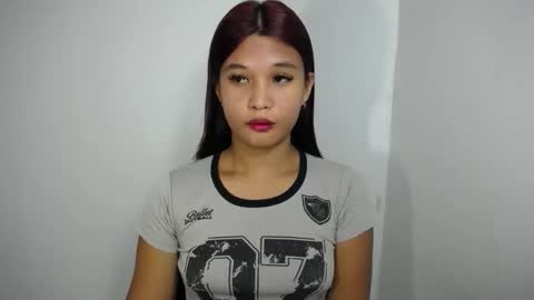 Snapshot of asian_yannie chatting on June 4, 5:46 am Yan online show from June 4, 5:46 am