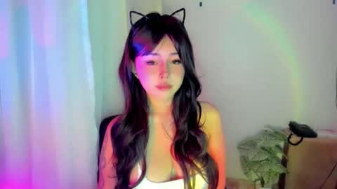 Hien online show from March 12, 5:57 am