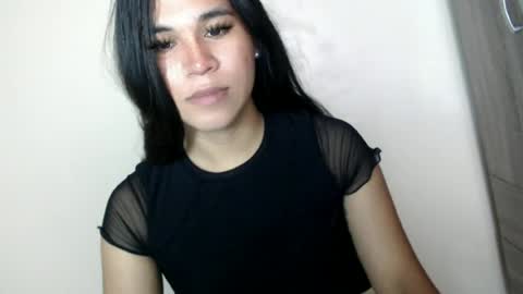 asianblk_barbiedoll online show from May 25, 2:06 am