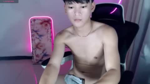asianbrilee online show from May 29, 11:30 am