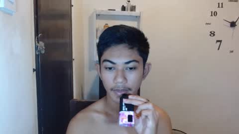 Snapshot of asiancockhero22 chatting on December 4, 11:57 pm HERO online show from December 4, 11:57 pm