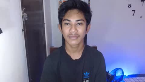 Snapshot of asiancockhero22 chatting on January 13, 9:42 pm HERO online show from January 13, 9:42 pm