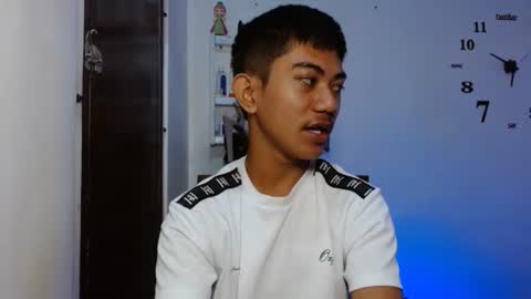 Snapshot of asiancockhero22 chatting on February 1, 1:34 am HERO online show from February 1, 1:34 am