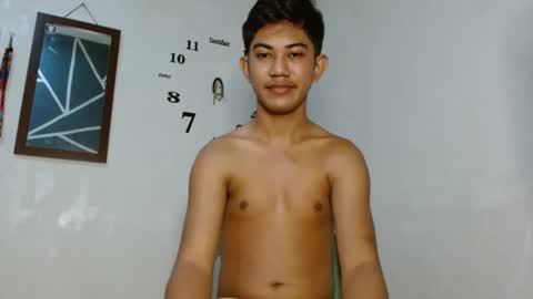 Snapshot of asiancockhero22 chatting on September 16, 2:23 am HERO online show from September 16, 2:23 am