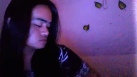 Snapshot of asiancum_jus chatting on June 28, 4:18 am asiancum_jus online show from June 28, 4:18 am