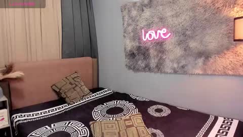 asiancum_peter online show from October 7, 12:52 am