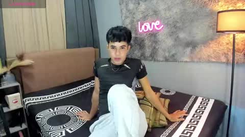 asiancum_peter online show from October 9, 1:47 am