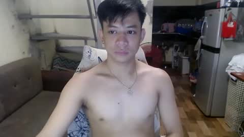 asiandreamboyx online show from February 1, 4:14 am