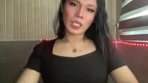 asianflirty_maicaxx online show from May 22, 2:19 am