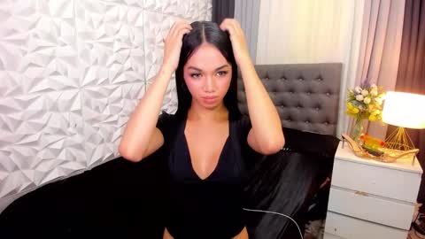 Snapshot of asianhugecockkim chatting on February 28, 12:21 am KIM online show from February 28, 12:21 am