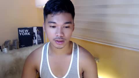 asianhunk_jamesx online show from November 25, 4:01 am