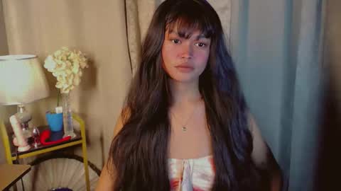 Kianna online show from December 20, 1:07 pm