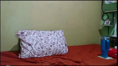 Snapshot of asianmhay24 chatting on February 19, 7:06 am Mhay online show from February 19, 7:06 am