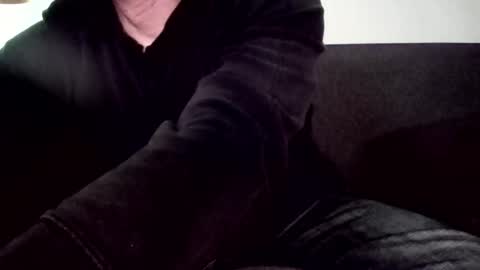 Snapshot of asianmixedman chatting on February 13, 9:44 pm Asian Mixed Man online show from February 13, 9:44 pm