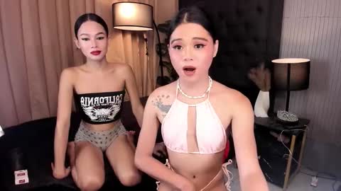 Snapshot of asianpetitehugecock chatting on October 26, 2:28 am AGATHA online show from October 26, 2:28 am