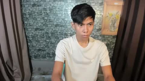 Snapshot of asianplayboyx chatting on September 22, 5:59 pm mark online show from September 22, 5:59 pm