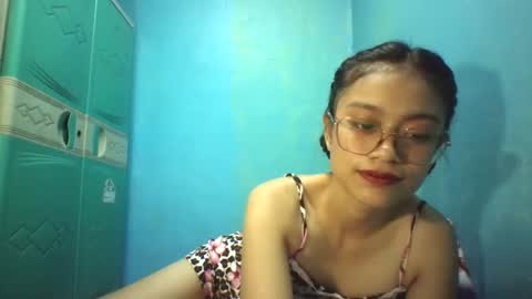 ann online show from March 28, 2:05 pm