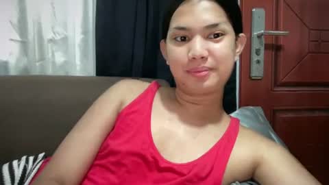 Snapshot of asiansweet_lily chatting on June 17, 10:21 pm Lily online show from June 17, 10:21 pm
