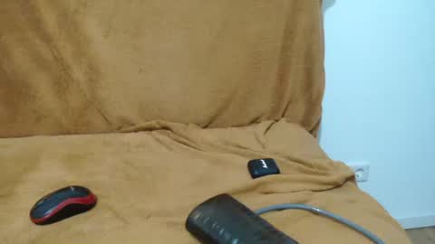 asiantstop99 online show from October 18, 4:19 pm