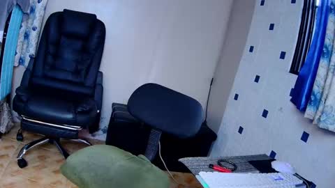 Trish online show from December 8, 6:54 am