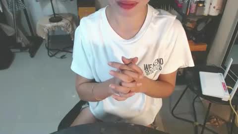 Snapshot of asianwow29 chatting on March 15, 12:05 am asianwow29 online show from March 15, 12:05 am