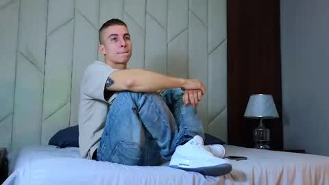 Asmodeo  -   online show from December 1, 4:29 pm