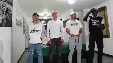 THOMAS AND DAMIAND online show from September 19, 6:08 pm