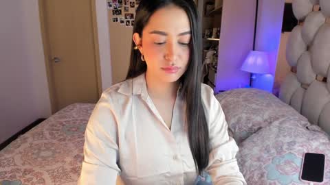 Snapshot of asshley__ chatting on December 27, 2:25 am Ashley online show from December 27, 2:25 am