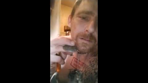 Snapshot of asspet4u chatting on March 1, 1:46 pm asspet4u online show from March 1, 1:46 pm