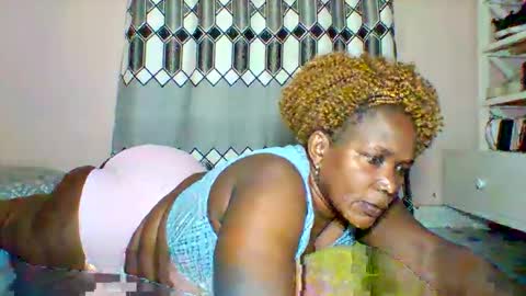 Snapshot of assqueen4 chatting on March 16, 7:29 pm FLORAH DANIEL online show from March 16, 7:29 pm