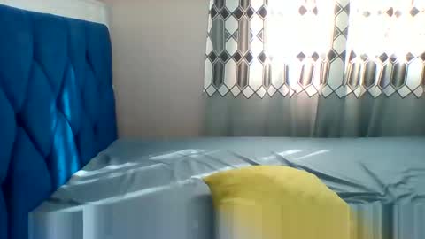 Snapshot of assqueen4 chatting on May 4, 5:58 am FLORAH DANIEL online show from May 4, 5:58 am