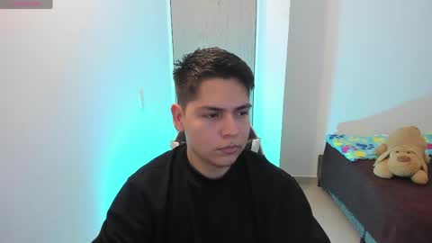 Snapshot of asta_kuro chatting on April 28, 12:31 am Asta Kuno online show from April 28, 12:31 am