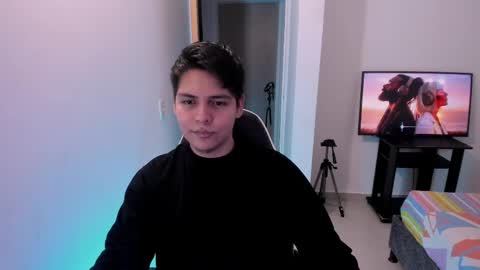 Snapshot of asta_kuro chatting on May 29, 4:43 am Asta Kuno online show from May 29, 4:43 am