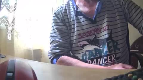 astelover online show from April 4, 1:19 pm