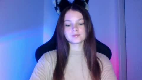 astradream_ online show from October 9, 5:55 pm