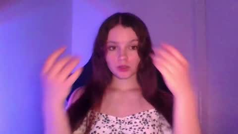 astradream_ online show from October 11, 7:23 pm