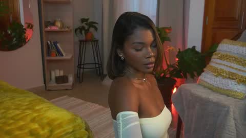 Snapshot of astrea_1 chatting on January 14, 8:14 pm Astrea online show from January 14, 8:14 pm