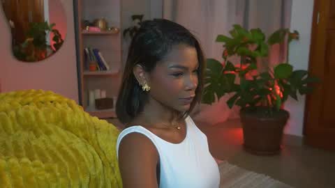 Snapshot of astrea_1 chatting on January 15, 11:41 pm Astrea online show from January 15, 11:41 pm