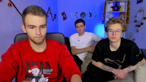 Snapshot of astren_villo chatting on January 5, 8:12 pm astren online show from January 5, 8:12 pm