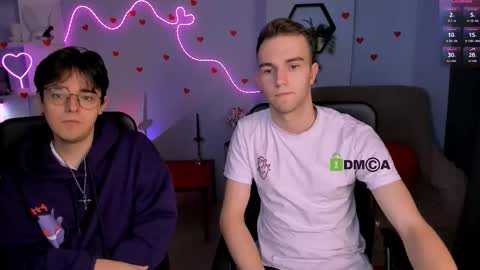 Snapshot of astren_villo chatting on February 21, 10:05 am astren online show from February 21, 10:05 am