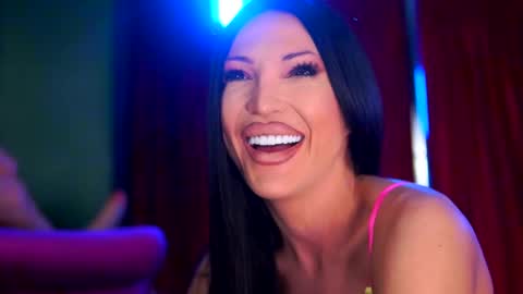 Astrid online show from March 13, 8:37 pm