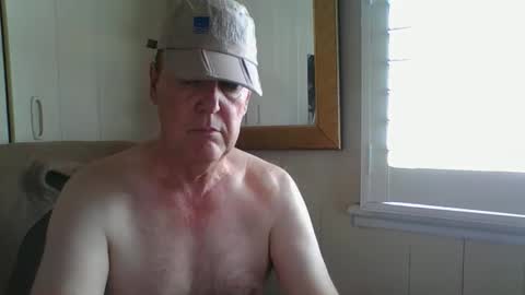 astute008 online show from March 26, 11:54 pm